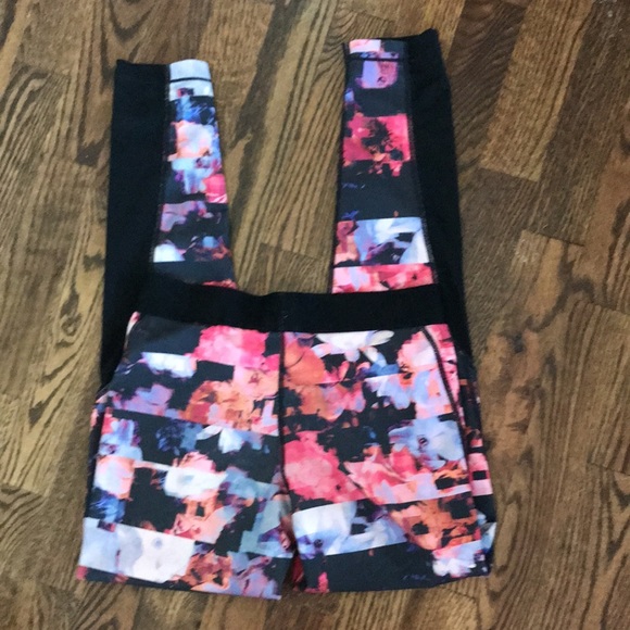 Nike Pro Dri-Fit Leggings - Picture 3 of 11